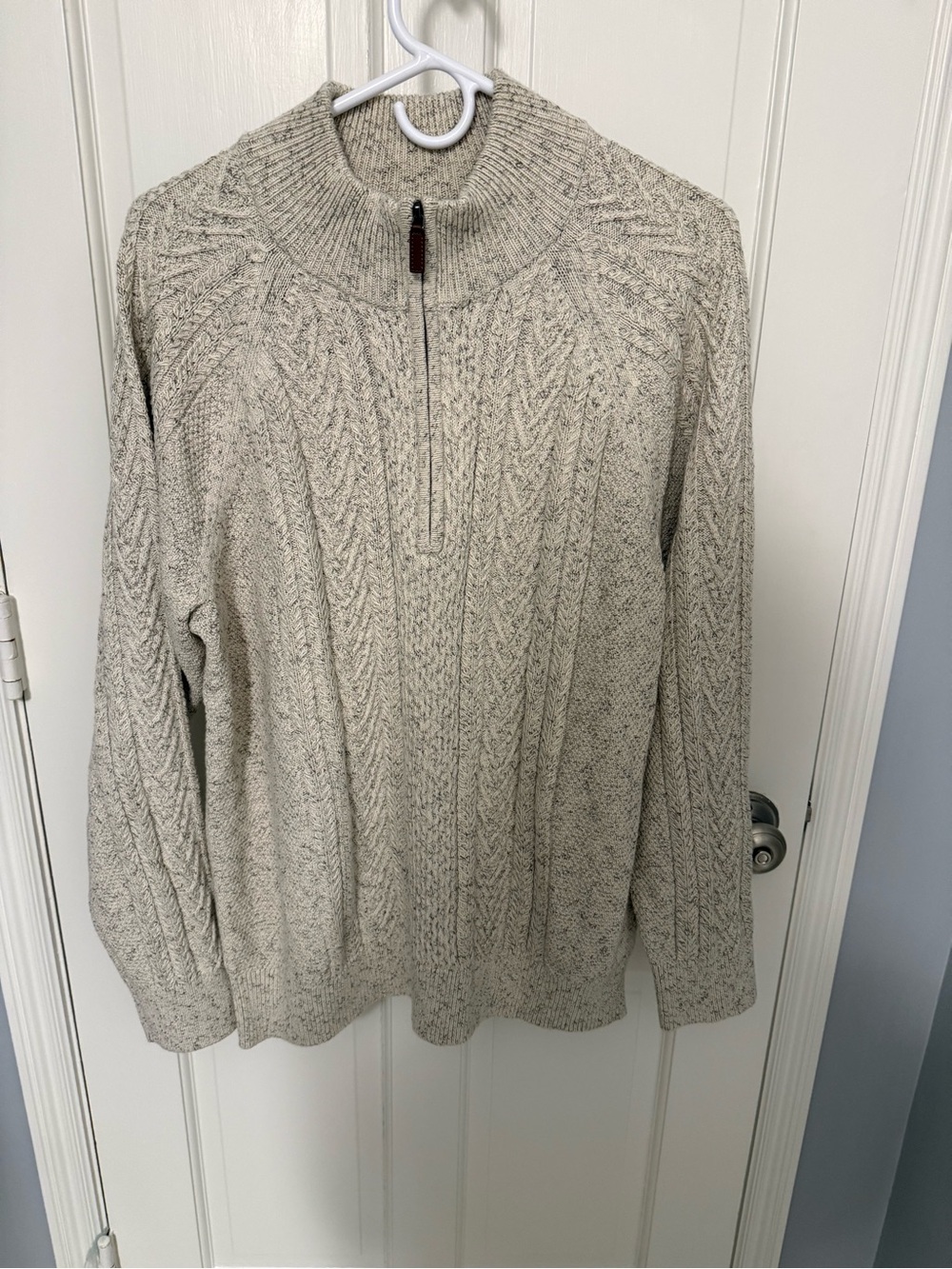 Brooks Brothers Men’s Cream Speckled Cable-Knit Quarter Zip Sweater size XL